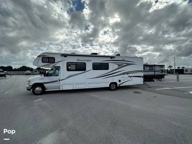 2018 Forest River Sunseeker 3010DS - Used Class C For Sale by Pop RVs in Fort Pierce, Florida