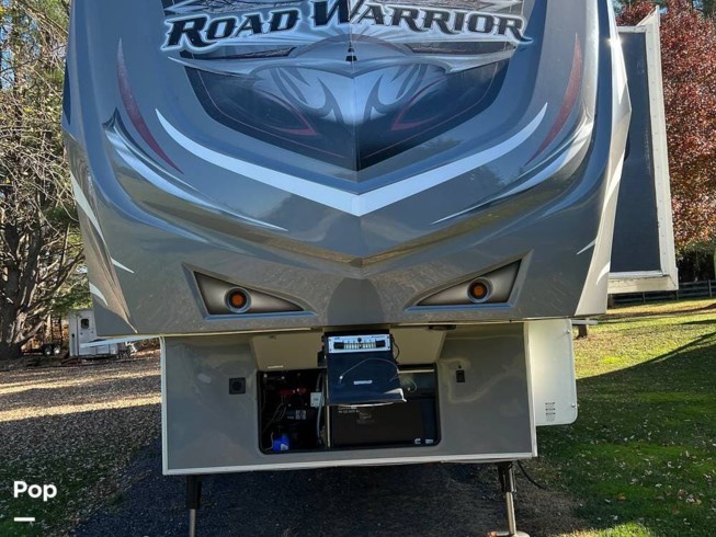 2013 Heartland Road Warrior 415RW - Used Toy Hauler For Sale by Pop RVs in Sykesville, Maryland