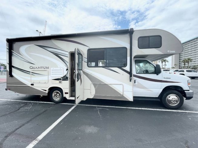 2018 Thor Motor Coach Quantum RS26 - Used Class C For Sale by Pop RVs in Panama City Beach, Florida
