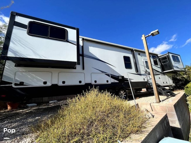 2021 CrossRoads Cameo 4031FL - Used Fifth Wheel For Sale by Pop RVs in Las Vegas, Nevada