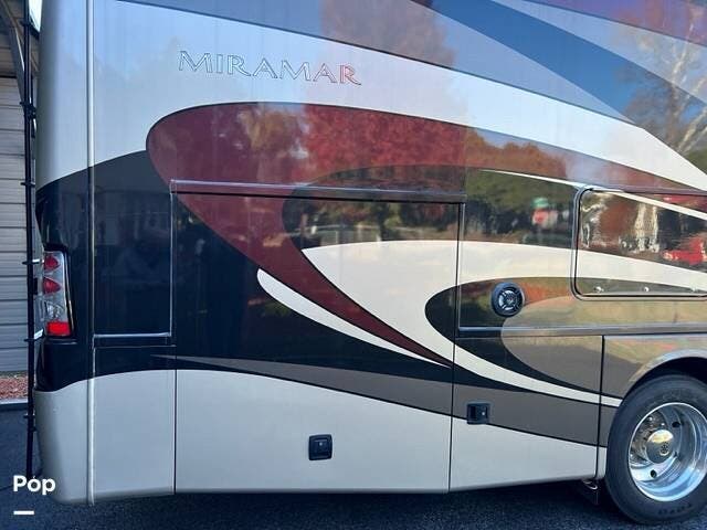 2016 Thor Motor Coach Miramar 34.2 - Used Class A For Sale by Pop RVs in Pasadena, Maryland