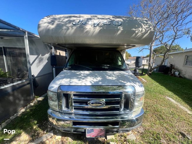 2015 Jayco Greyhawk 31DS - Used Class C For Sale by Pop RVs in Port Richey, Florida