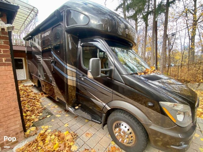 2018 Thor Motor Coach Synergy TT24 - Used Class C For Sale by Pop RVs in Great Neck, New York