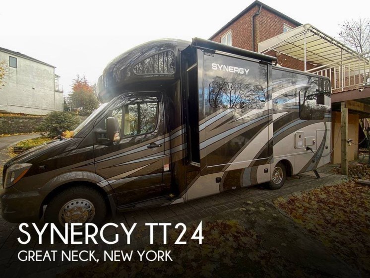 Used 2018 Thor Motor Coach Synergy TT24 available in Great Neck, New York