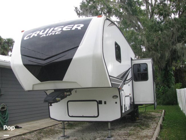 2021 CrossRoads Cruiser Aire CR-28BH - Used Fifth Wheel For Sale by Pop RVs in New Smyrna Beach, Florida