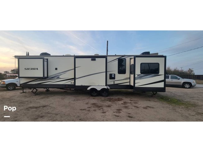 2018 Forest River Sierra 403RD - Used Travel Trailer For Sale by Pop RVs in Modesto, California