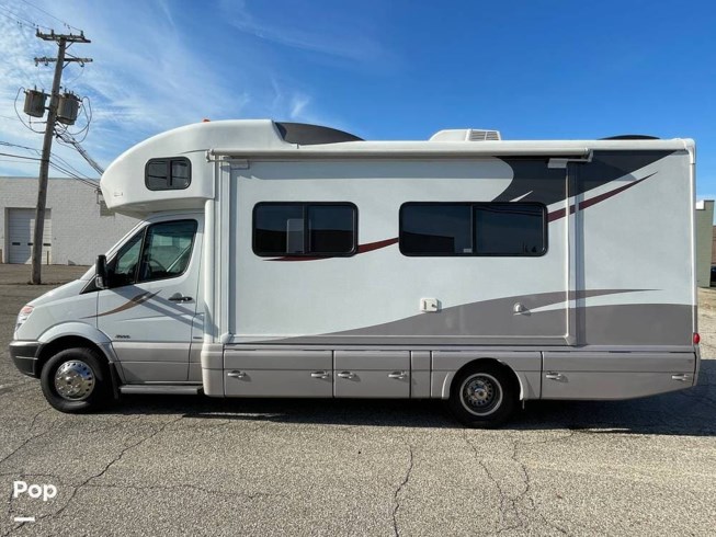 2014 View 24M by Winnebago from Pop RVs in Madison Heights, Michigan