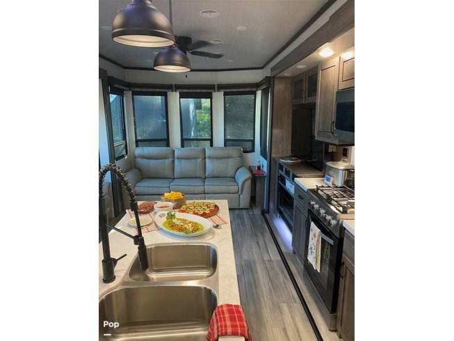 2022 Forest River Cedar Creek Cottage 40CRS - Used Travel Trailer For Sale by Pop RVs in Coeur D