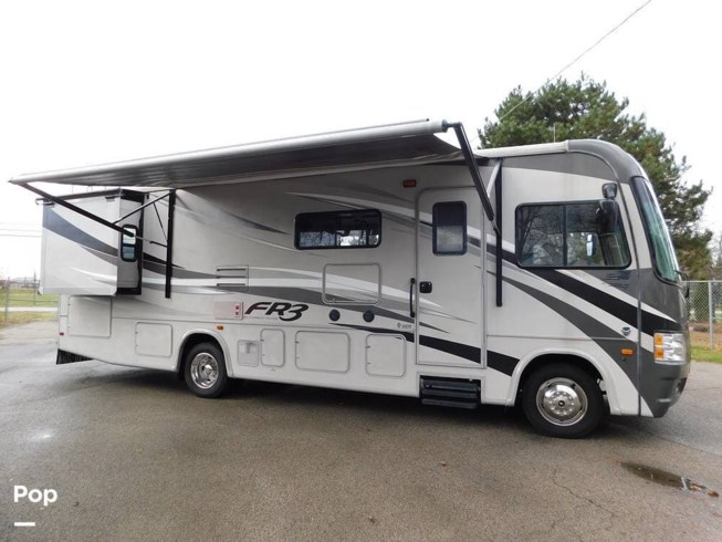 2014 Forest River FR3 30DS - Used Class A For Sale by Pop RVs in Willoughby, Ohio