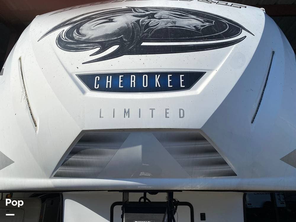 2021 Arctic Wolf 3660SUITE by Cherokee from Pop RVs in Wilmar, Arkansas