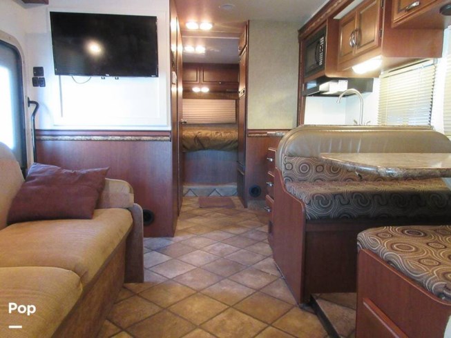 2015 Freedom Elite 28H by Thor Motor Coach from Pop RVs in Round Rock, Texas