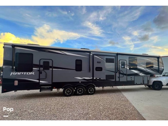 2021 Keystone Raptor 426 - Used Toy Hauler For Sale by Pop RVs in Spring, Texas
