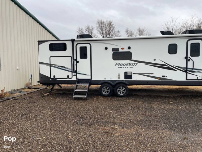 2021 Forest River Flagstaff 29BHS - Used Travel Trailer For Sale by Pop RVs in Amarillo, Texas