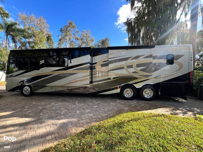 2011 Tiffin Allegro Bus 43 QGP - Used Diesel Pusher For Sale by Pop RVs in Lutz, Florida