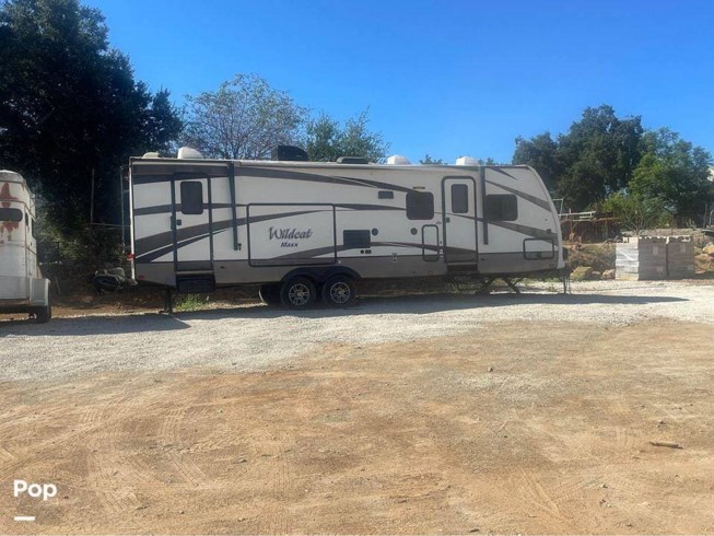 2017 Forest River Wildcat Maxx 30DBH - Used Fifth Wheel For Sale by Pop RVs in Santa Paula, California