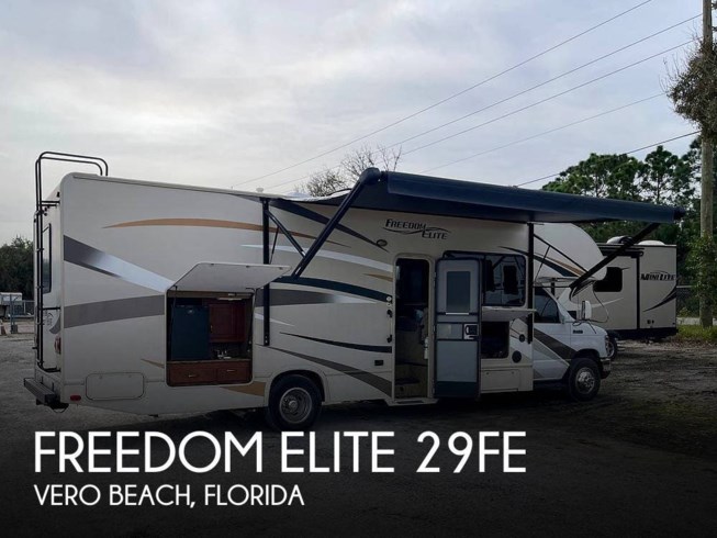 Used 2016 Thor Motor Coach Freedom Elite 29FE available in Vero Beach, Florida