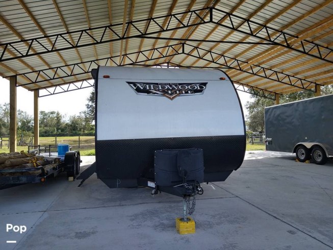 2022 Forest River Wildwood X LITE 263BHXL - Used Travel Trailer For Sale by Pop RVs in Arcadia, Florida