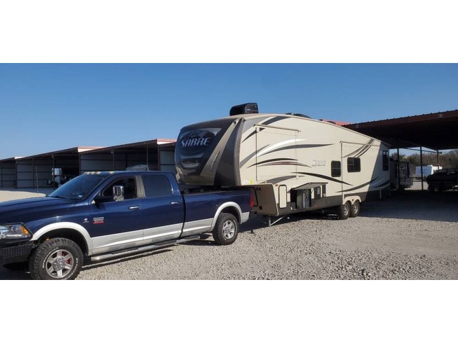 2015 Palomino Sabre 34RDKS - Used Fifth Wheel For Sale by Pop RVs in Indianapolis, Indiana