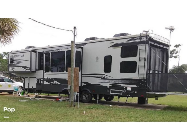 2018 Keystone Raptor 362 TS - Used Toy Hauler For Sale by Pop RVs in Mims, Florida