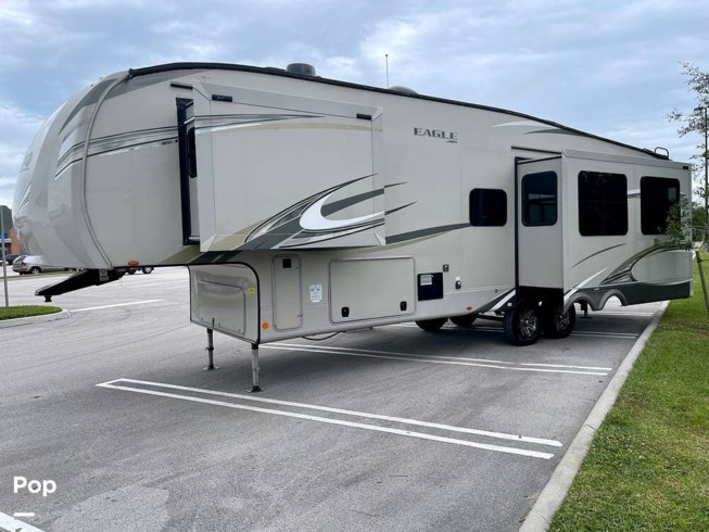 2020 Jayco Eagle 319 MLOK - Used Fifth Wheel For Sale by Pop RVs in Fort Pierce, Florida