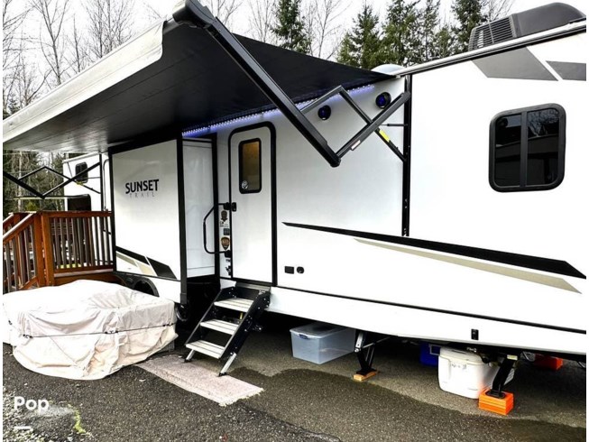 2022 Sunset Trail 331bh by CrossRoads from Pop RVs in Bonney Lake, Washington