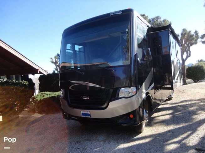 2016 Bay Star 3403 by Newmar from Pop RVs in Yucca Valley, California
