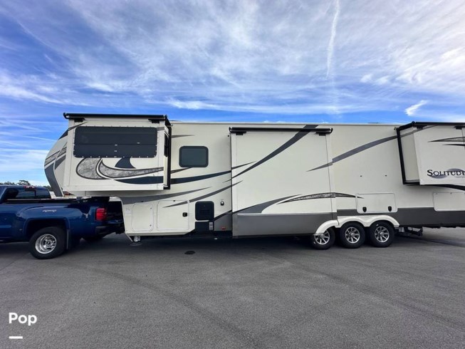 2017 Grand Design Solitude 374TH - Used Toy Hauler For Sale by Pop RVs in Wildwood, Florida