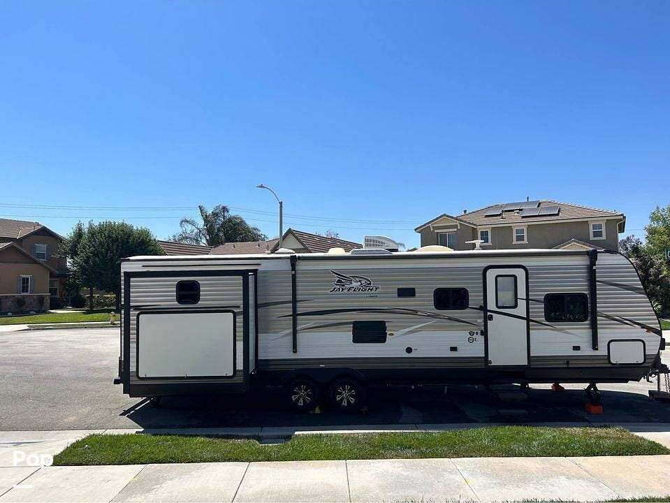 2018 Jayco Jay Flight 32TSBH RV for Sale in Ontario, CA 91761 | 374096 ...