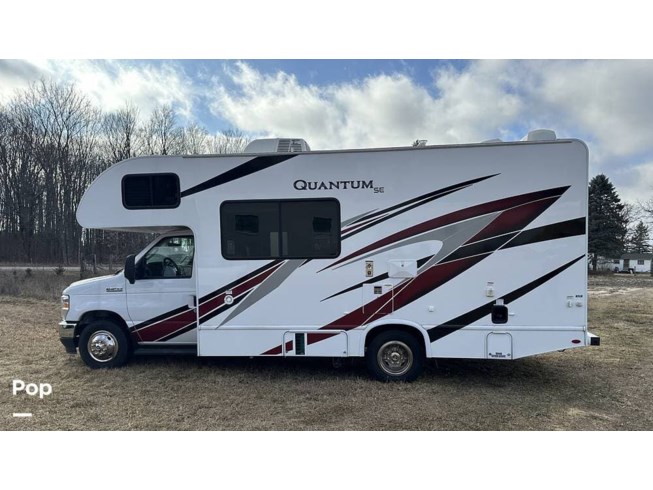 2022 Thor Motor Coach Quantum SE22 - Used Class C For Sale by Pop RVs in Lake City, Michigan