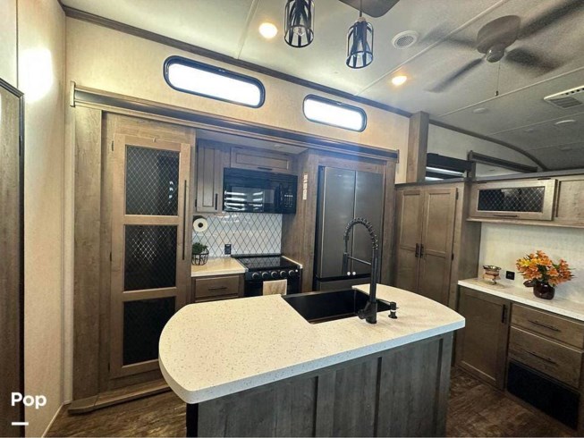 2022 Forest River Sabre 37FLH - Used Fifth Wheel For Sale by Pop RVs in Lanesville, Indiana