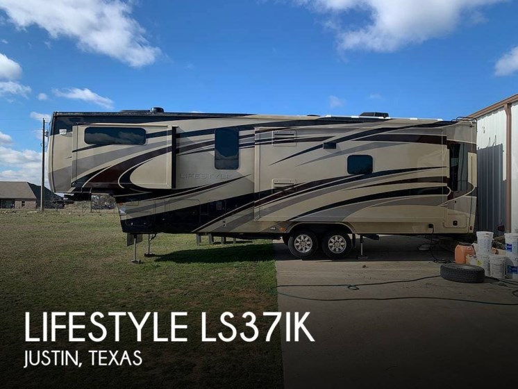 Used 2015 Lifestyle Luxury RV Lifestyle LS37IK available in Justin, Texas