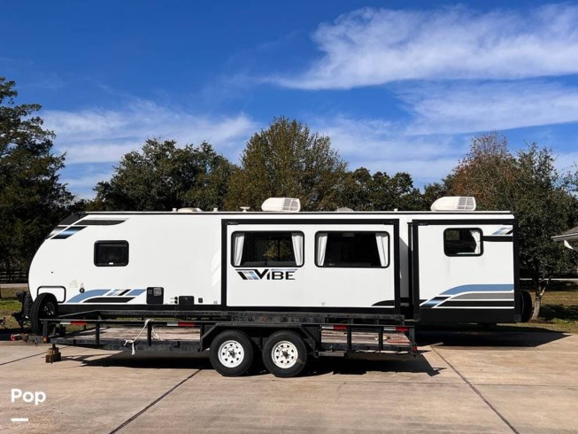 2021 Forest River Vibe 34BH - Used Travel Trailer For Sale by Pop RVs in Friendswood, Texas