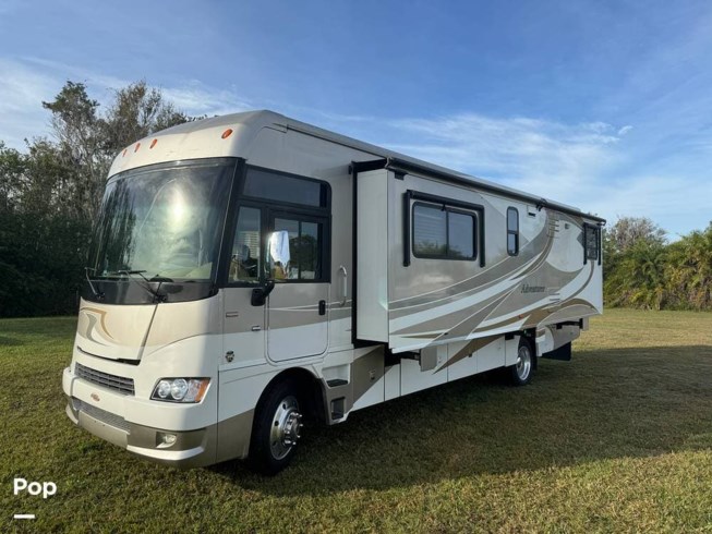 2010 Winnebago Adventurer 32H - Used Class A For Sale by Pop RVs in Parrish, Florida