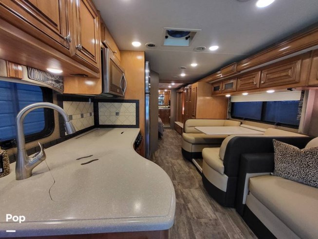 2016 Thor Motor Coach Palazzo 36.1 - Used Diesel Pusher For Sale by Pop RVs in Geneva, Florida