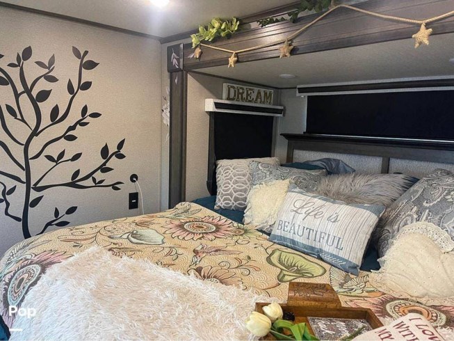 2022 Grand Design Solitude 390RK - Used Fifth Wheel For Sale by Pop RVs in Henderson, Nevada