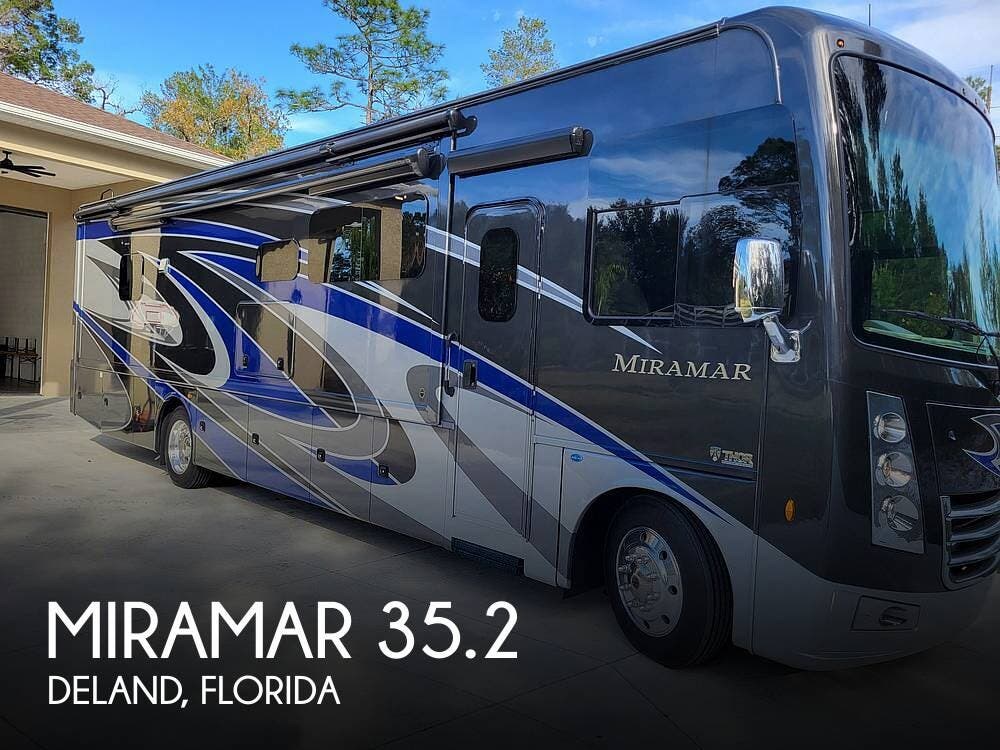 2021 Thor Motor Coach Miramar 35.2 RV for Sale in Deland, FL 32724