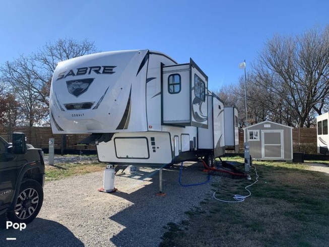 2023 Forest River Sabre 37FLH - Used Fifth Wheel For Sale by Pop RVs in Weatherford, Texas