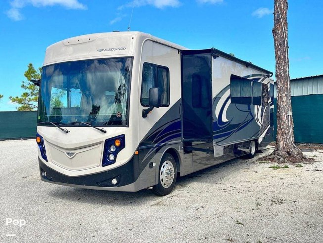 2018 Fleetwood Pace Arrow 36U - Used Diesel Pusher For Sale by Pop RVs in Cape Coral, Florida