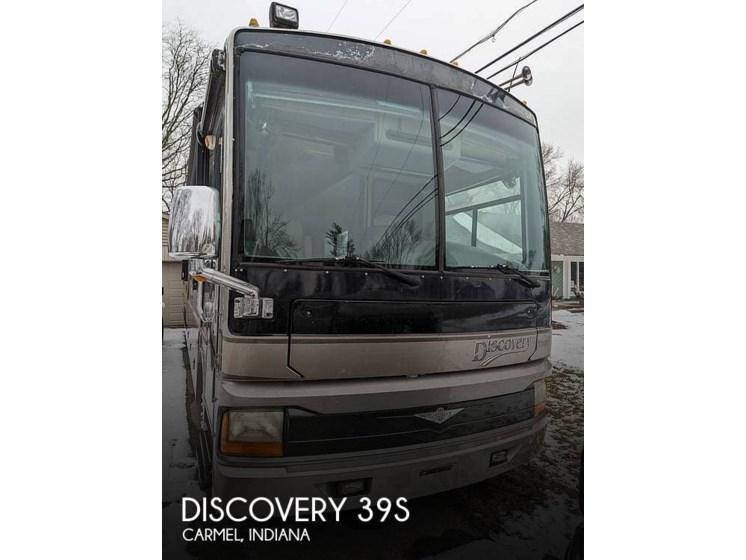 Used 2004 Fleetwood Discovery 39S available in Carmel, Indiana