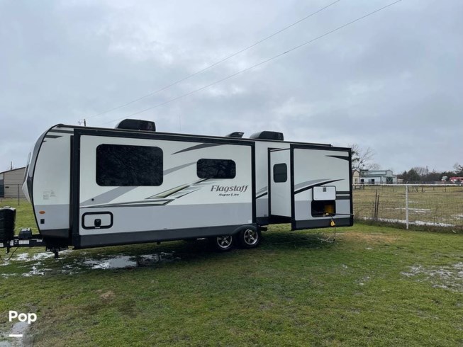2020 Forest River Flagstaff 26FKBS Super Lite - Used Travel Trailer For Sale by Pop RVs in Aubrey, Texas