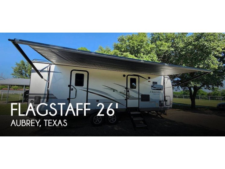 Used 2020 Forest River Flagstaff 26FKBS Super Lite available in Aubrey, Texas