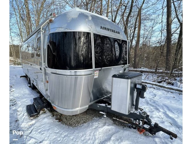 2015 Airstream Flying Cloud 25 - Used Travel Trailer For Sale by Pop RVs in Corydon, Indiana