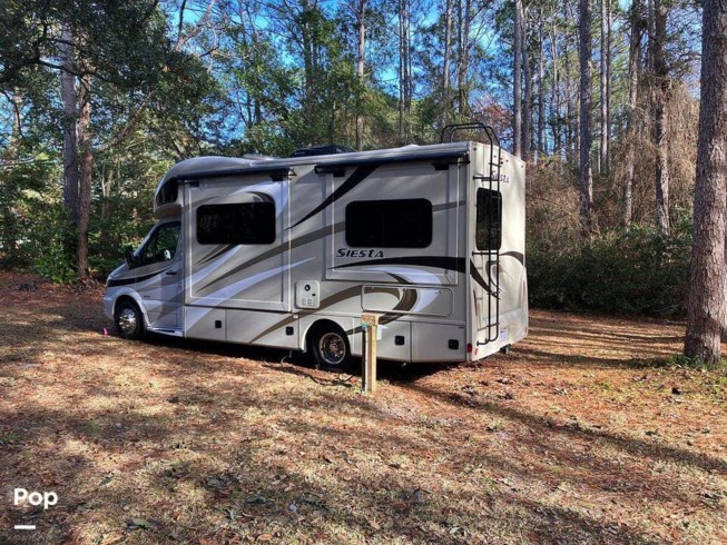 2017 Thor Motor Coach Siesta 24SS - Used Class C For Sale by Pop RVs in Wilmington, North Carolina