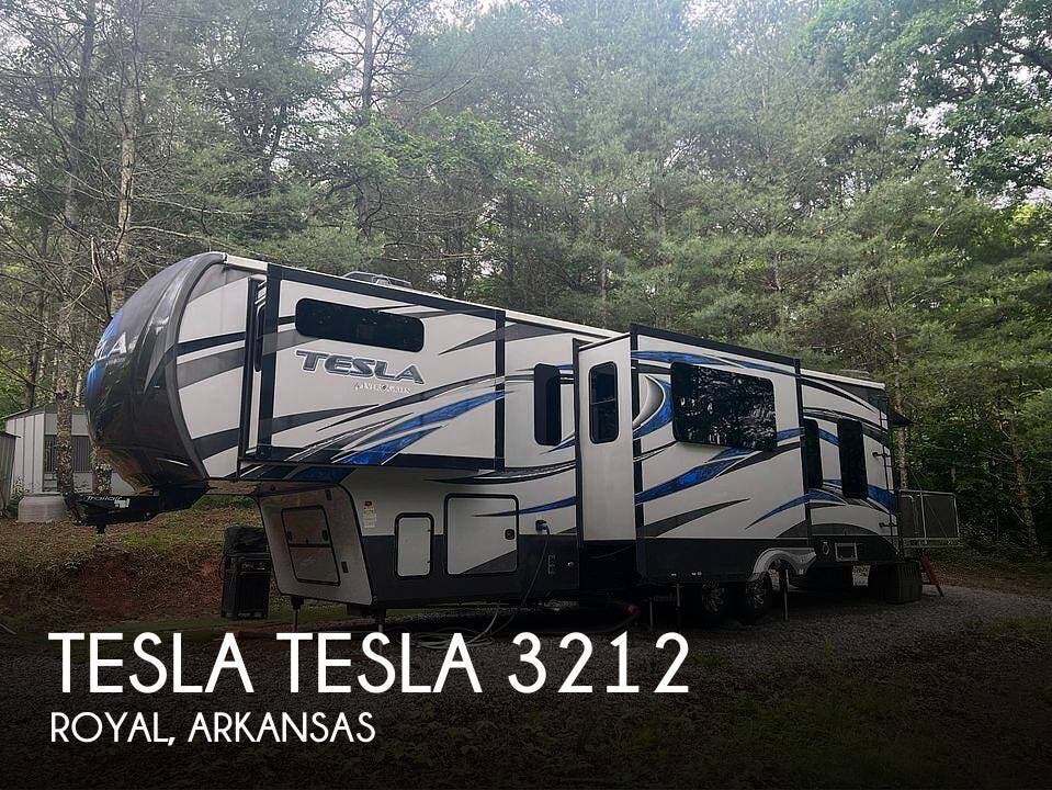 2015 Buck's Tiny Houses Evergreen Tesla tesla 3212 RV for Sale in Royal