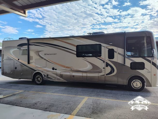2018 Thor Motor Coach Windsport 34P - Used Class A For Sale by Pop RVs in North Fort Myers, Florida