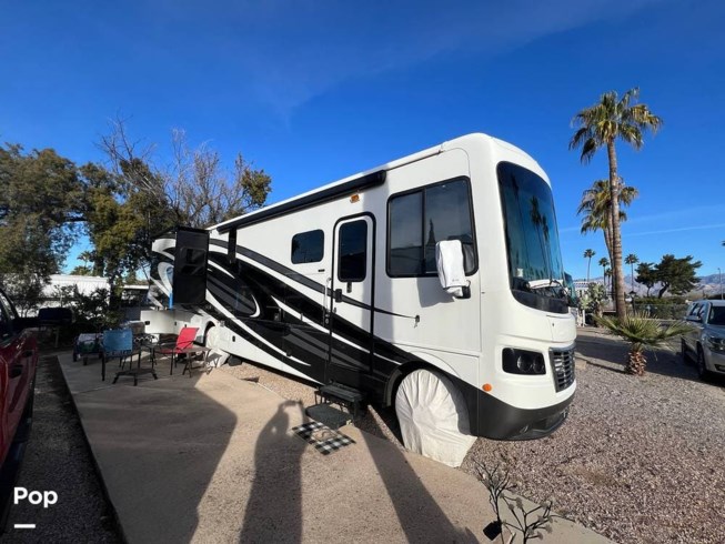 2017 Vacationer 35K by Holiday Rambler from Pop RVs in Tucson, Arizona