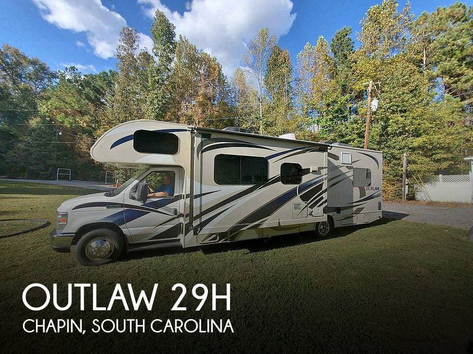 2016 Thor Motor Coach Outlaw 29H RV for Sale in Chapin, SC 29036 389186 Classifieds