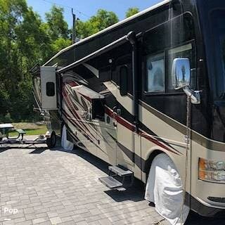 2016 Outlaw 38RE by Thor Motor Coach from Pop RVs in Naples, Florida