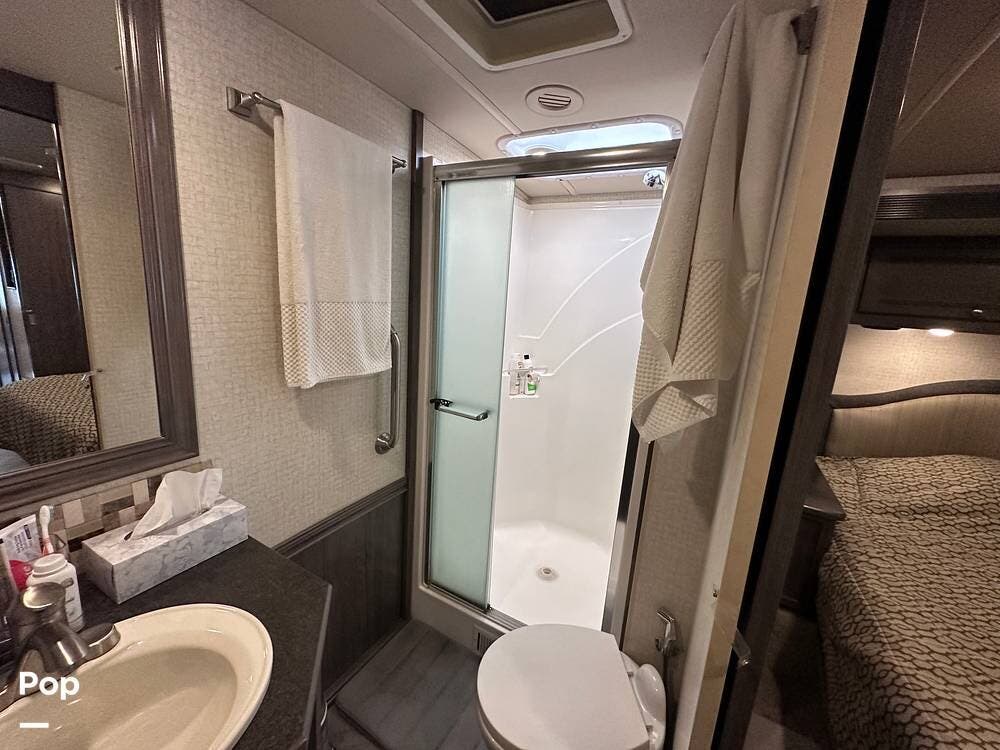 2019 Winnebago Sightseer 36Z RV for Sale in Sussex, NJ 07461 | 389527 ...