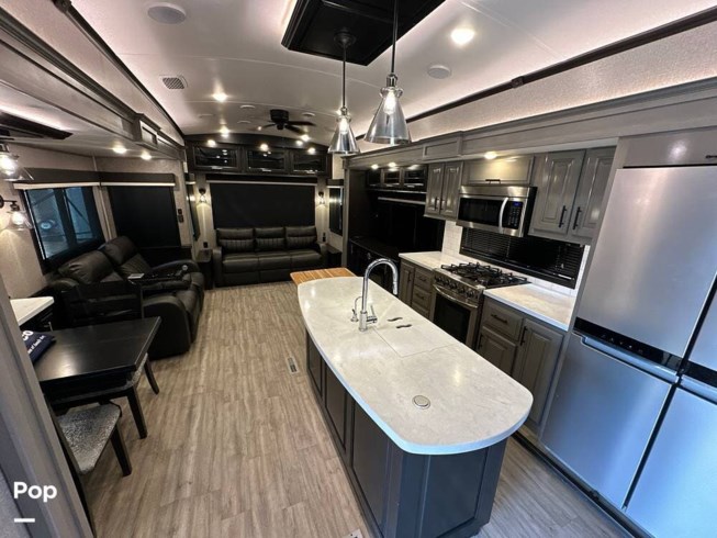 2021 Pinnacle M-36KPTS by Jayco from Pop RVs in Gimer, Texas